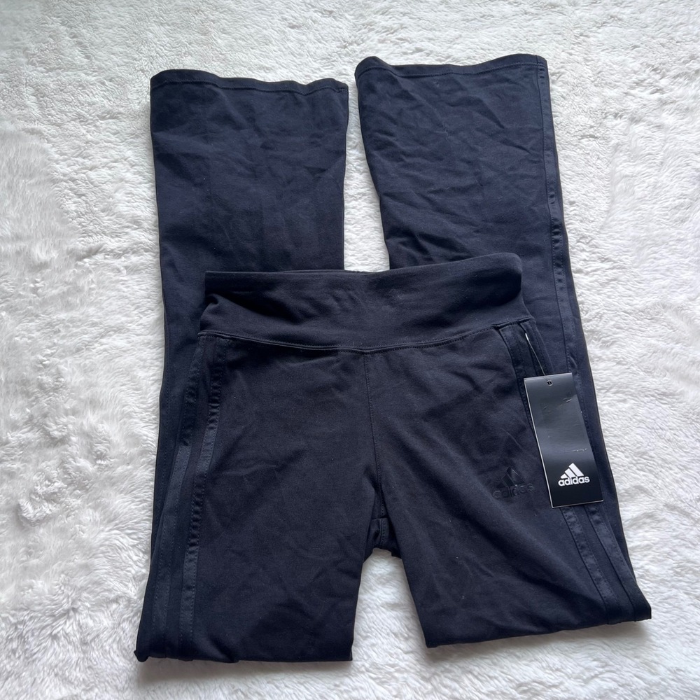 Adidas Girls Black Flare Leg Yoga‎ Pants Tonal Stripes AK4871 Size M 10/12 NEW